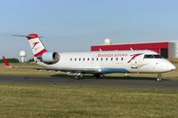 OE-LCP @ ELLX - taxying to the active