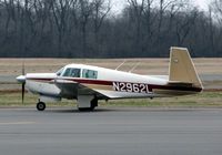 N2962L @ DTN - Taxiing to the active at Downtown Shreveport. - by paulp
