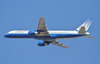 N512UA @ KLAX - United Airlines Boeing 757-222 , N512UA 25R departure KLAX. - by Mark Kalfas