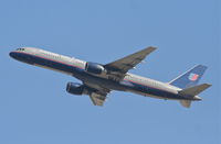 N534UA @ KLAX - United Airlines Boeing 757-222, N534UA RWY 25R departure KLAX. - by Mark Kalfas