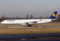 D-AIFE @ EDDL - Lufthansa