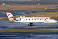 OE-LCI @ EDDL - Austrian - by Volker Hilpert