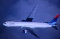 N193DN @ OFF AIRPOR - Boeing 767-300