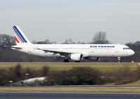 F-GTAJ @ EGCC - Air France - by vickersfour