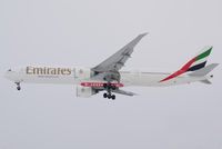 A6-ECU @ VIE - Emirates Boeing 777-31H(ER) - by Joker767