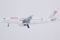 TS-IMG @ VIE - Tunisair Airbus A320-211 - by Joker767