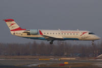 OE-LCI @ VIE - Austrian arrows Canadair Regional Jet CRJ200LR - by Joker767