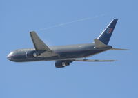 N666UA @ KLAX - United Airlines Boeing 767-322, N666UA 25R departure KLAX. - by Mark Kalfas