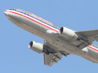 N320AA @ KLAX - American Airlines Boeing 767-223. N320AA 25R departure KLAX. - by Mark Kalfas