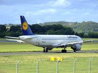 D-AIQL @ EGPH - Lufthansa A320 At EDI - by Mike stanners