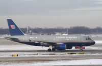N825UA @ KORD - Airbus A319 - by Mark Pasqualino
