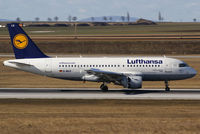 D-AILS @ VIE - Lufthansa Airbus A319-114 - by Joker767