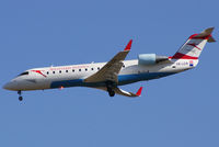 OE-LCR @ VIE - Austrian arrows Canadair Regional Jet CRJ200LR