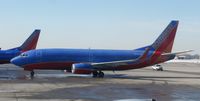 N370SW @ KMSP - At the HHH terminal. - by Kreg Anderson