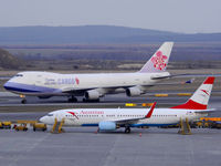 B-18719 @ VIE - New air cargo connection after 5 years - by P. Radosta - www.austrianwings.info