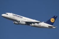 D-AILW @ LOWW - Lufthansa A319 - by Andy Graf-VAP