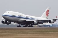 B-2477 @ LOWW - Air China Cargo - by Delta Kilo