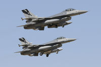 86-0215 @ KRAL - Riverside Airshow 2009