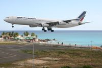 F-GNIG @ TNCM - Air France F-GNIG over the tresh hold runway 10 TNCM - by Daniel Jef