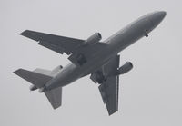 N910SF @ KCMA - From the backyard