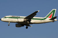 I-BIMG @ VIE - Alitalia Airbus A319-112 - by Joker767