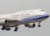 B-18211 @ KLAX - Air China Boeing 747-409 B-18211, 7R approach KLAX. - by Mark Kalfas