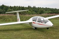 G-CHEF @ X5SB - Elan DG-500 Trainer at Sutton Bank, North Yorkshire in 2006. - by Malcolm Clarke