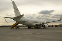 02-0202 @ VIE - USA - Air Force Boeing C-40C