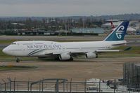 ZK-NBU @ EGLL - Air New Zealand 747-400