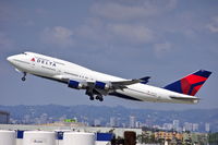 N667US @ KLAX - Delta Airlines 747-451 - by speedbrds