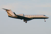 VP-CAE @ VIE - Gulfstream 4 - by Thomas Ramgraber-VAP