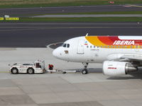 EC-KBX @ EDDL - Iberia, Airbus 319. - by Robert_Viktor