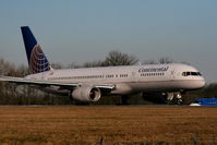 N41140 @ EGCC - Continental Airlines - by Chris Hall