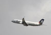 N581AS @ KLAX - Boeing 737-800 - by Mark Pasqualino