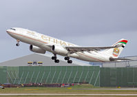 A6-EYF @ EGCC - Etihad - by vickersfour