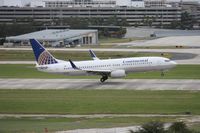 N76502 @ TPA - Continental 737-800 - by Florida Metal