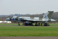 XM655 @ EGBW - 1964 Avro Vulcan B.2A doing engine runs at Wellesbourne