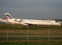 F-GRZL @ LFBO - Taxiing holding point rwy 14L for departure with new logo... - by Shunn311