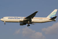 CS-TFS @ VIE - EuroAtlantic  Boeing 767-3Y0(ER) - by Joker767