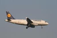 D-AIBB @ EBBR - Arrival of flight LH4570 to RWY 02 - by Daniel Vanderauwera