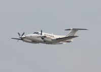 N200TG @ DAB - Beech 200