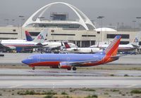 N684WN @ KLAX - Boeing 737-300 - by Mark Pasqualino