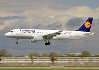 D-AIZC @ EGCC - Lufthansa - by vickersfour