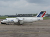EI-RJW @ EHRD - Delayed flight after birdhit at runway. - by ghans
