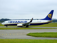 EI-DWW @ EGPH - Ryanair B738 Taxiing to runway 06 - by Mike stanners