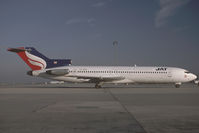 YU-AKJ @ VIE - JAT Boeing 727-200