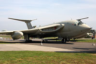 XL231 @ ELVINGTON - Handley Page Victor K2 (HP-80) at the Yorkshire Air Museum, Elvington in 2010. - by Malcolm Clarke