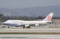 B-18212 @ KLAX - Boeing 747-400