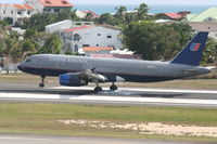 N405UA @ TNCM - United Airlines N405UA landing at TNCm runway 10 - by Daniel Jef