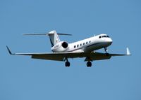 N455QS @ SHV - Landing at Shreveport Regional. - by paulp